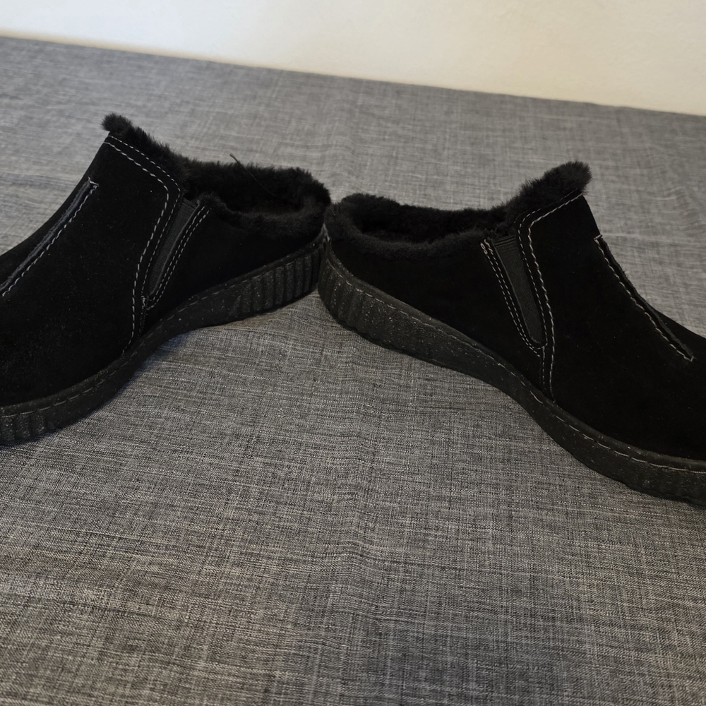 Clarks Caroline Step Black Suede Slip Ons Faux Fur Clogs Mules Women’s 8.5m - Picture 8 of 8